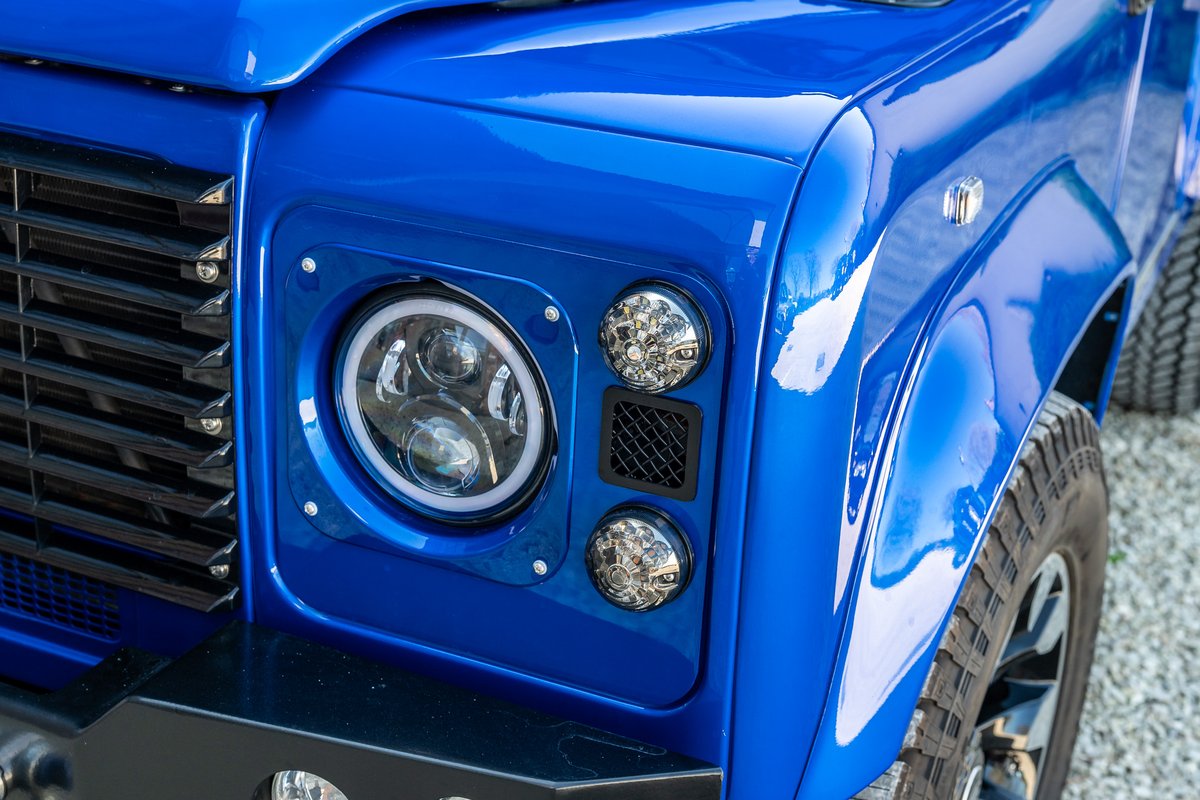 50th No 256 CSG Automotive Land Rover Specialists 8844