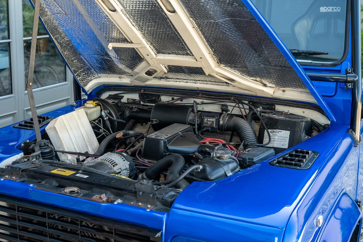 50th No 256 CSG Automotive Land Rover Specialists 8883