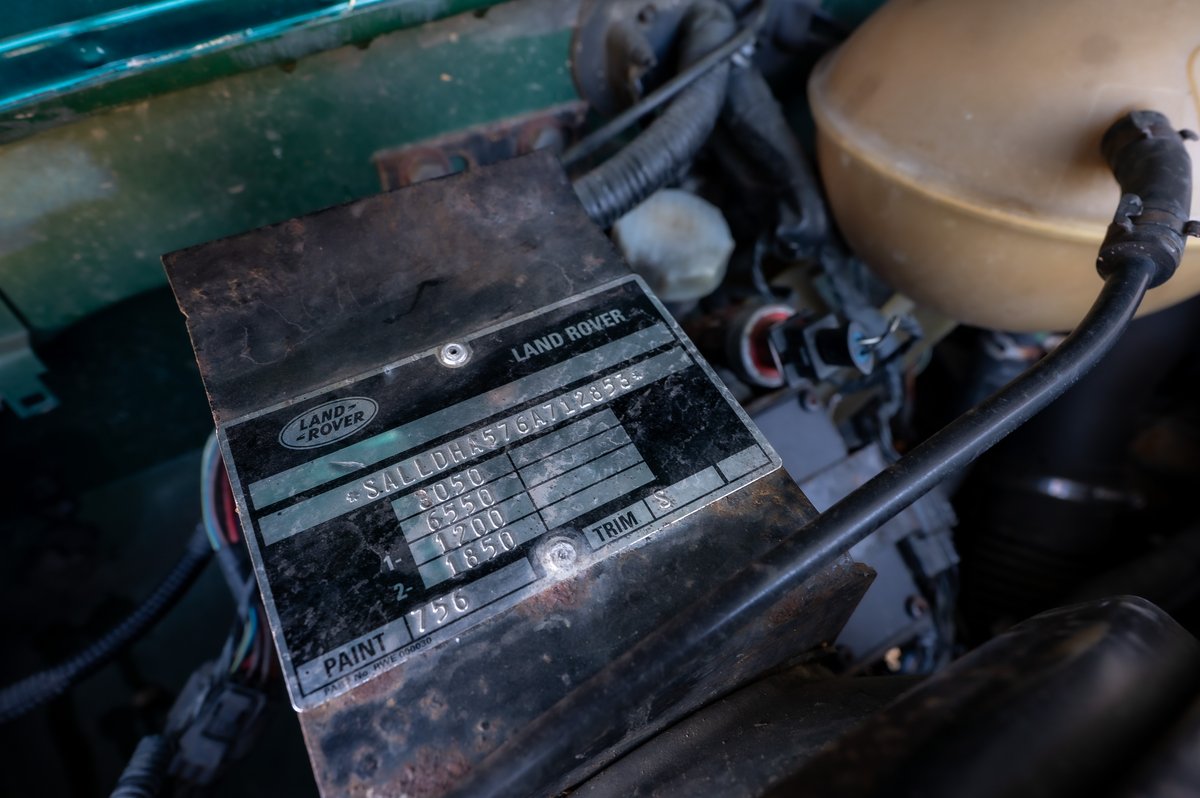 MK06BPY Green Twisted CSG Automotive Land Rover Specialists 3767