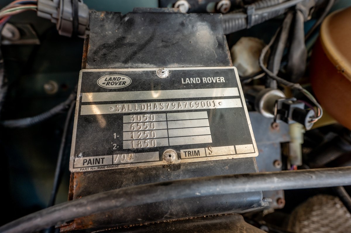 MV58GWF Kewsick Green Plough CSG Automotive Land Rover Specialists 4853