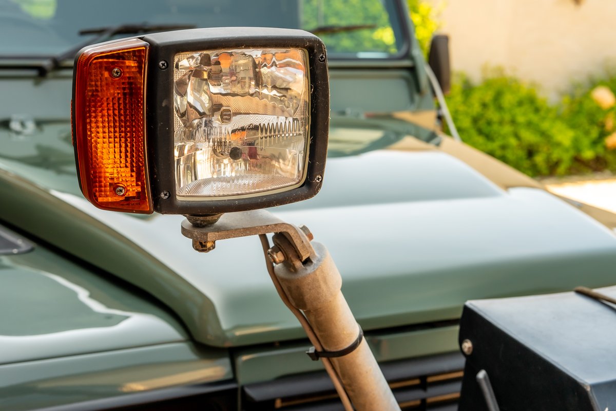 MV58GWF Kewsick Green Plough CSG Automotive Land Rover Specialists 9530