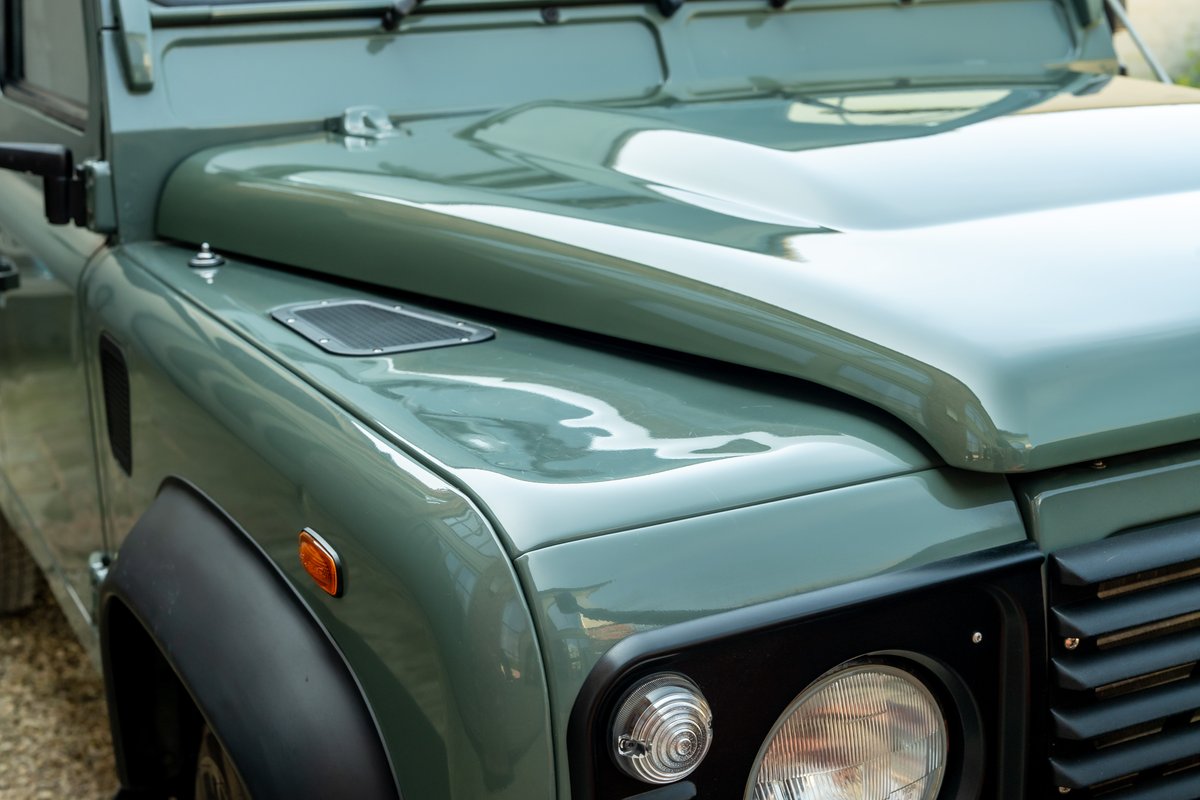 MV58GWF Kewsick Green Plough CSG Automotive Land Rover Specialists 9533