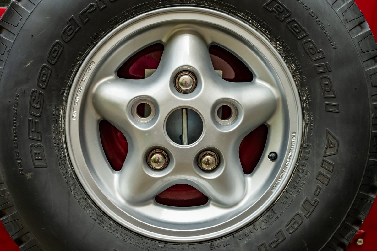 N567CJC Red CSG Automotive Land Rover Specialists 9927