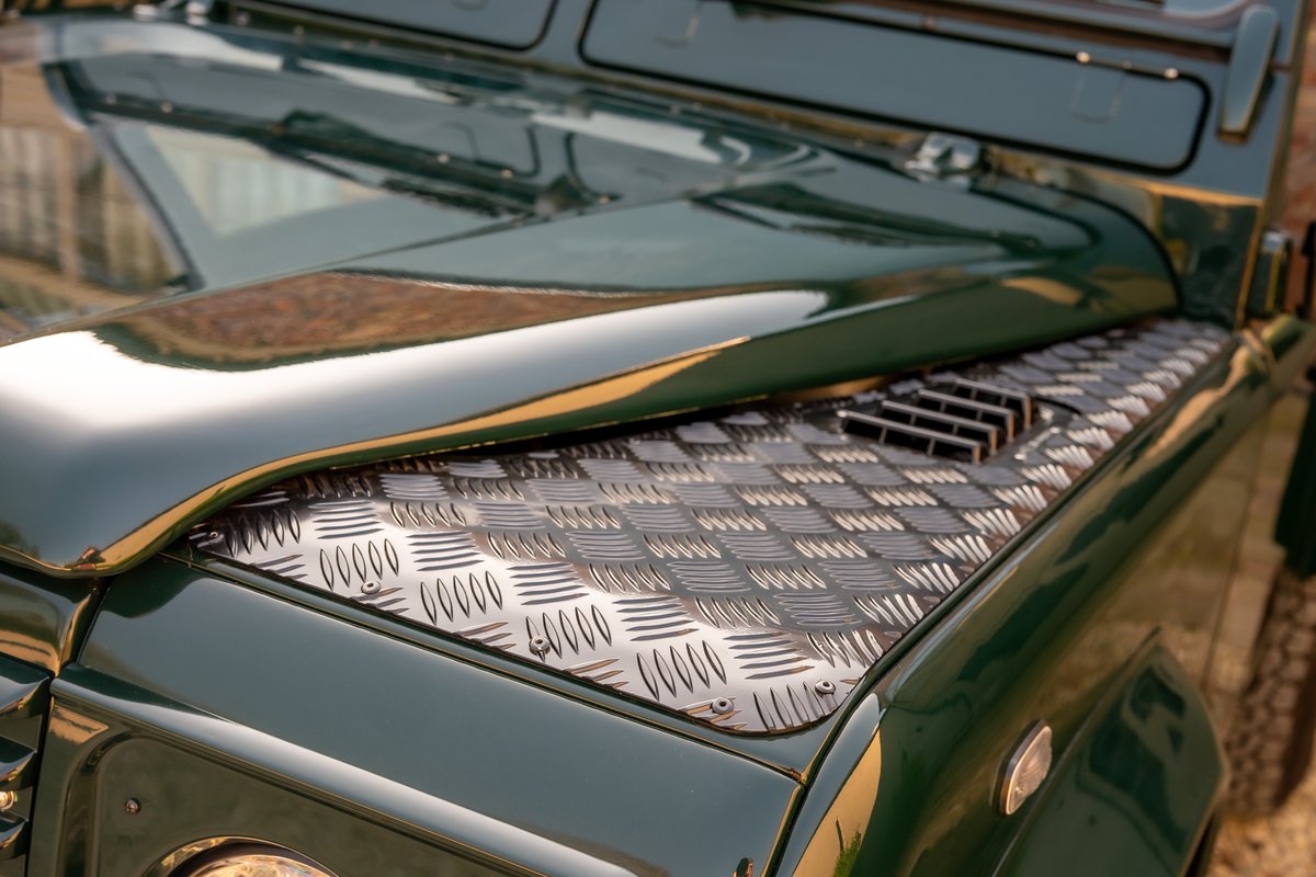 P423SUM CSG Automotive Land Rover Specialists 8350